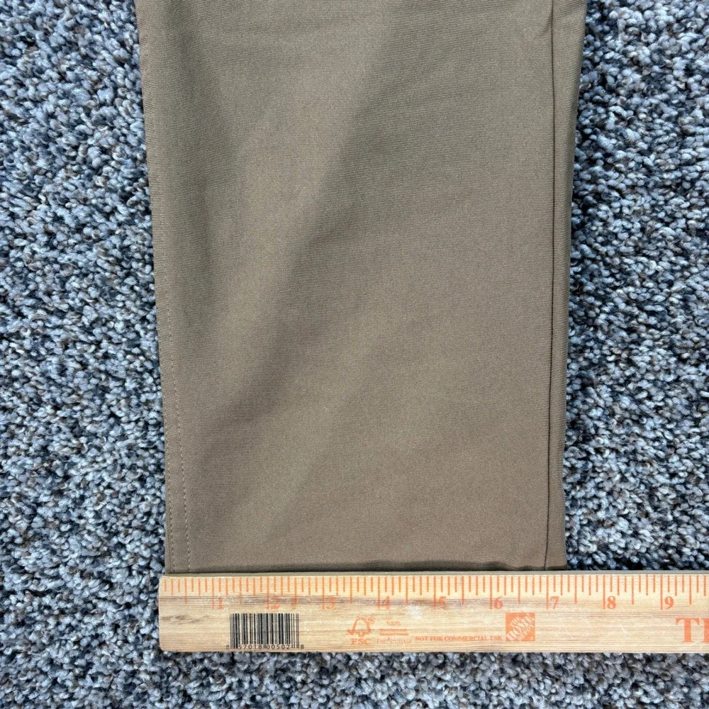 Levi's Strauss 511 Men's 34x29 Engineered for Movement Khaki Pants Slim Fit Tan